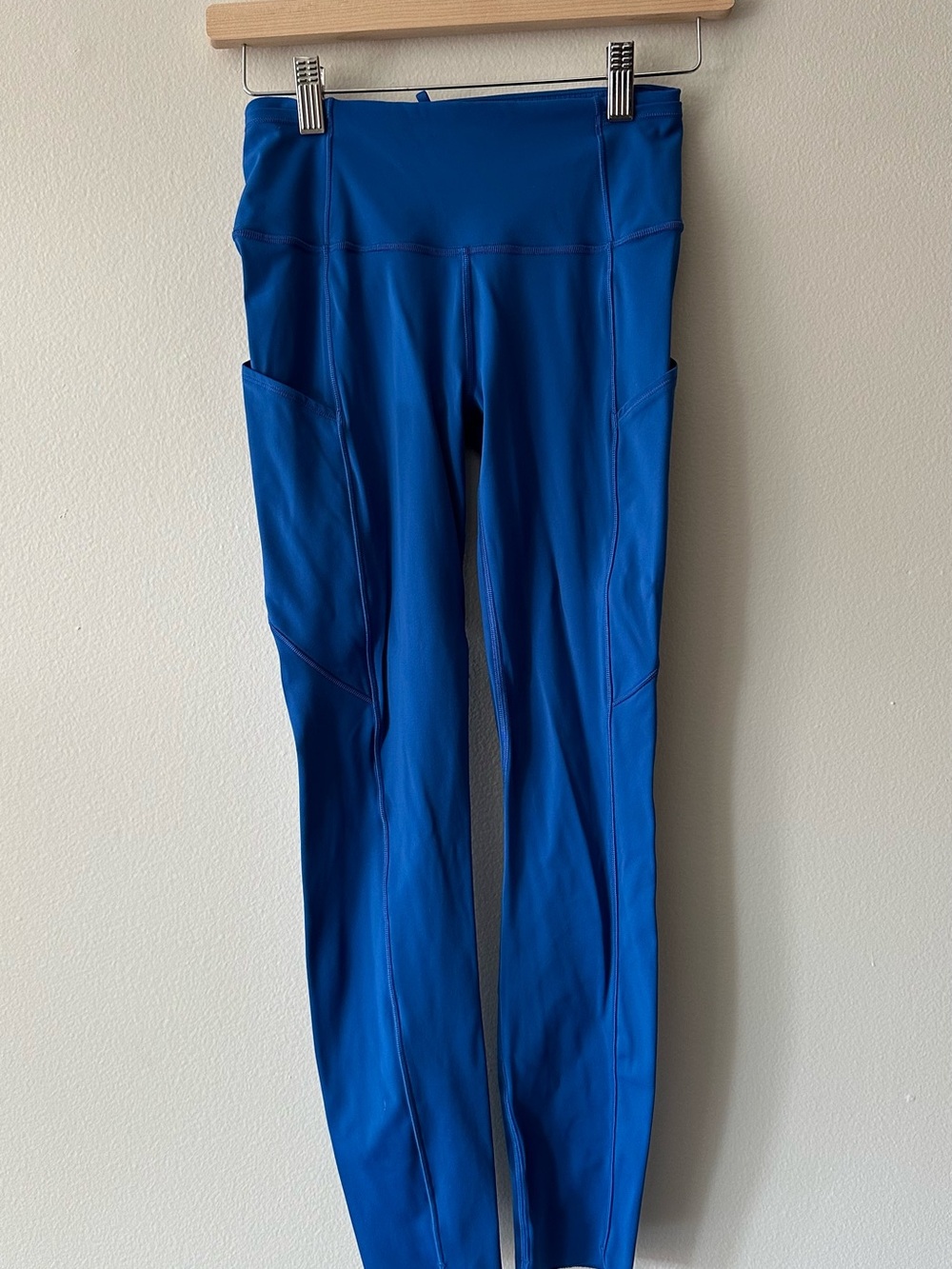 Lululemon Fast and Free (OG style) 25in Tights in Blue